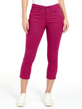 Gloria Vanderbilt Raspberry Pink Capri Pants
